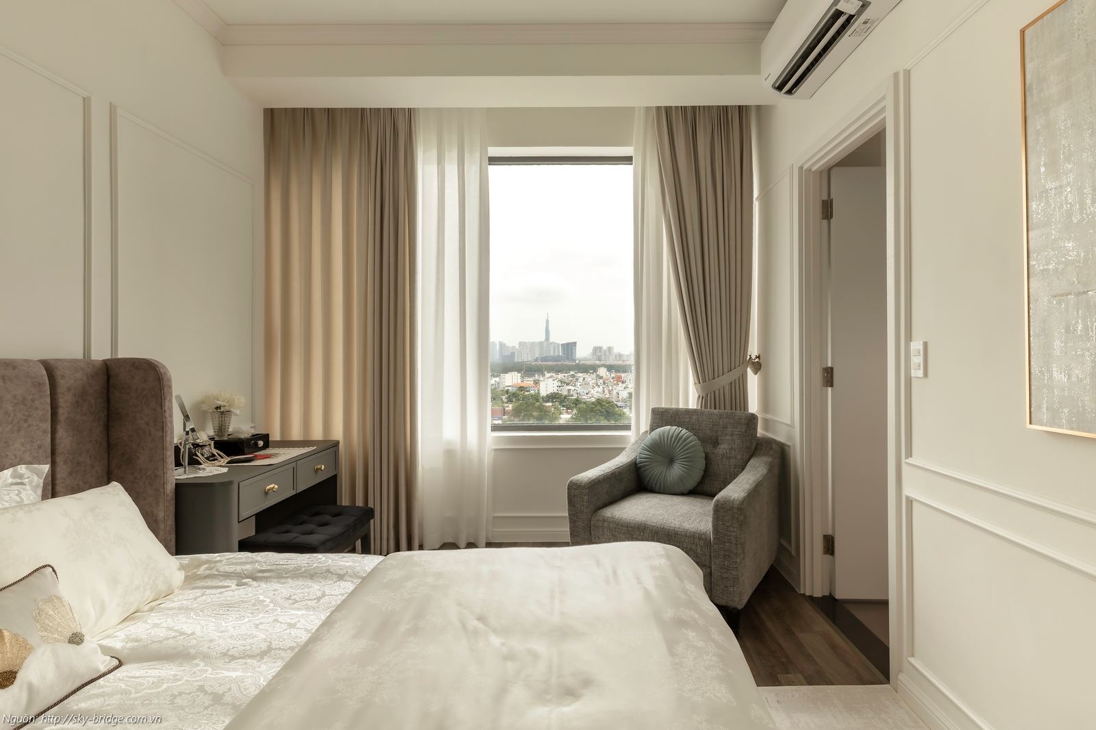 Thiết kế nội thất Phòng ngủ 1 tinh tế tại căn hộ mẫu Sky Bridge 3PN diện tích 152m2